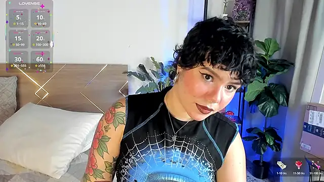 Amy art online show from 04-26-26, 10:07