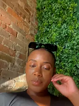 HoneyDripHer online show from 10-01-25, 09:21