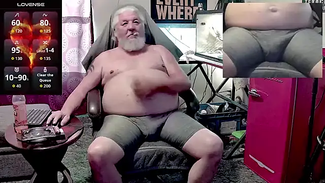 Snapshot of countrydomdaddy chatting on 04-11-26, 10:36 countrydomdaddy online show from 04-11-26, 10:36