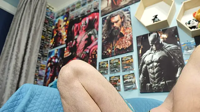 Snapshot of Muscle_Bear chatting on 11-15-25, 05:49 Muscle Bear online show from 11-15-25, 05:49