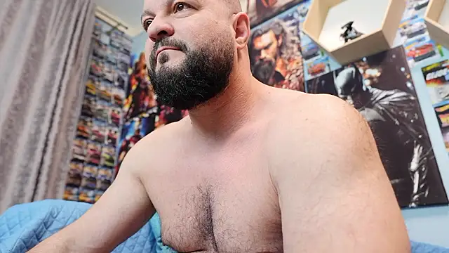 Snapshot of Muscle_Bear chatting on 03-03-26, 05:46 Muscle Bear online show from 03-03-26, 05:46