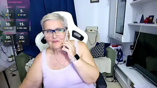 Selenna57 online show from 05-03-26, 04:46