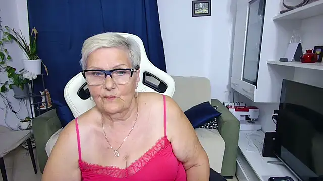 Selenna57 online show from 05-10-26, 05:40