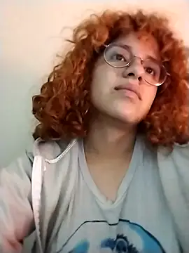 Snapshot of EmmaMelissa0521 chatting on 11-23-25, 02:11 EmmaMelissa0521 online show from 11-23-25, 02:11