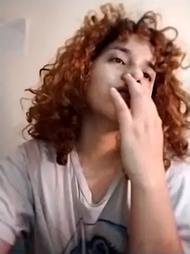 Snapshot of EmmaMelissa0521 chatting on 11-26-25, 11:39 EmmaMelissa0521 online show from 11-26-25, 11:39