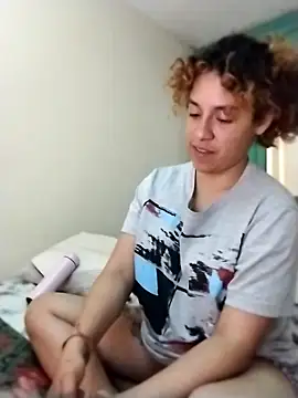 Snapshot of EmmaMelissa0521 chatting on 01-06-26, 12:03 EmmaMelissa0521 online show from 01-06-26, 12:03