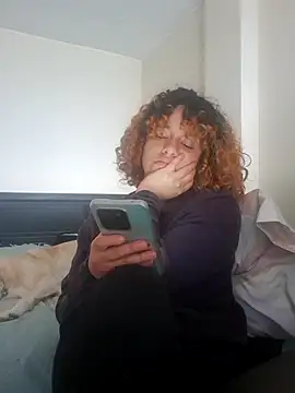 Snapshot of EmmaMelissa0521 chatting on 02-16-26, 10:06 EmmaMelissa0521 online show from 02-16-26, 10:06