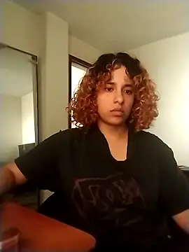 Snapshot of EmmaMelissa0521 chatting on 02-25-26, 09:13 EmmaMelissa0521 online show from 02-25-26, 09:13