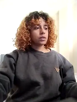 Snapshot of EmmaMelissa0521 chatting on 03-04-26, 06:14 EmmaMelissa0521 online show from 03-04-26, 06:14