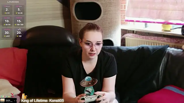 GamerGirl Eve online show from 06-14-26, 05:04