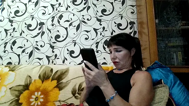 JeaneDavis online show from 09-24-25, 03:48