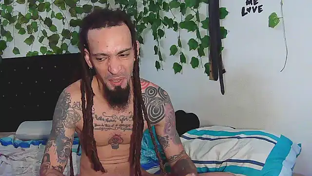 caribbeanlover1 online show from 10-01-25, 11:49