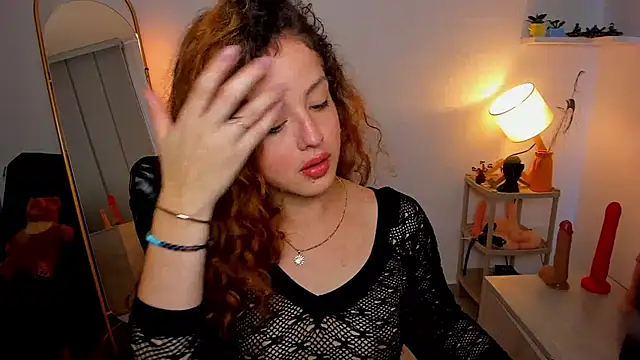 Cassandra Caiin online show from 09-14-25, 01:43