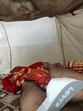 Snapshot of Kubera_The_Maharaj chatting on 11-28-25, 04:59 Kubera The Maharaj online show from 11-28-25, 04:59