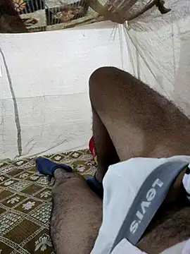 Snapshot of Kubera_The_Maharaj chatting on 12-01-25, 01:16 Kubera The Maharaj online show from 12-01-25, 01:16