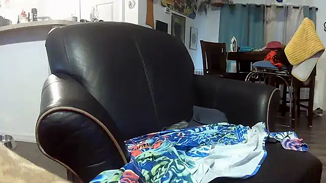 Yankeedave420 online show from 03-05-25, 12:44