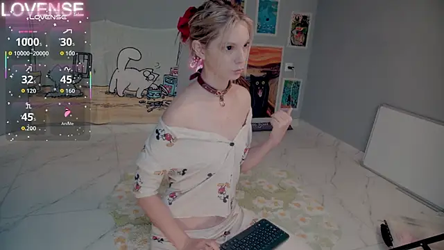 Careful i bite online show from 09-20-25, 04:13