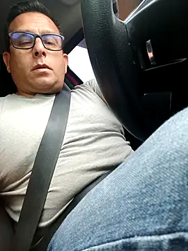 Snapshot of chicoguapo8 chatting on 11-17-25, 10:26 chicoguapo8 online show from 11-17-25, 10:26