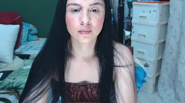 Estefani 32 online show from 01-15-25, 06:08