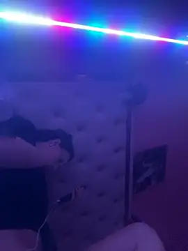 Snapshot of Flossy_Vettie chatting on 10-24-25, 12:30 Flossy Vettie online show from 10-24-25, 12:30