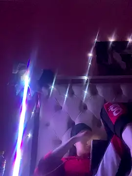 Snapshot of Flossy_Vettie chatting on 12-18-25, 02:56 Flossy Vettie online show from 12-18-25, 02:56