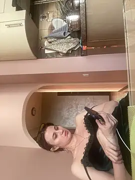 Snapshot of Flossy_Vettie chatting on 03-11-26, 12:55 Flossy Vettie online show from 03-11-26, 12:55