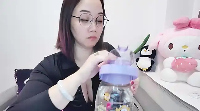 Giuliam online show from 03-15-25, 01:51