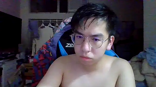 Snapshot of charlie_xdd chatting on 02-13-25, 11:39 charlie xdd online show from 02-13-25, 11:39