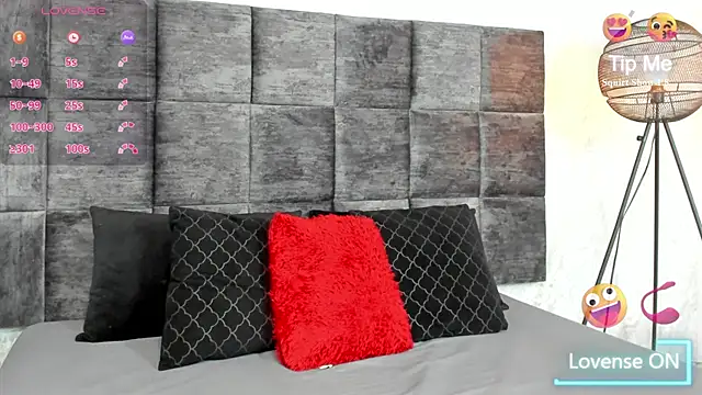 Snapshot of SusanRodriguez_ chatting on 01-21-25, 12:04 SusanRodriguez online show from 01-21-25, 12:04