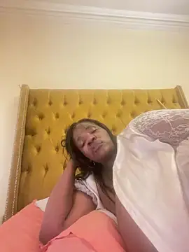 xXXSexyamazon online show from 06-12-26, 02:27
