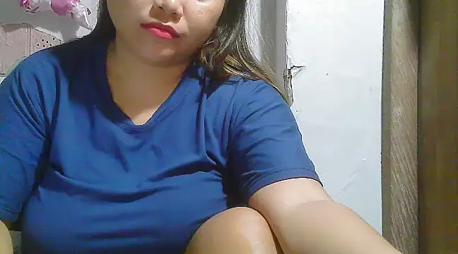 Snapshot of Creamsweetpussy28 chatting on 03-19-25, 09:16 Creamsweetpussy28 online show from 03-19-25, 09:16