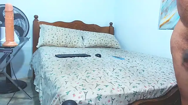 cositarrica xxx online show from 04-27-26, 12:08