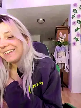 Snapshot of ScarletCallings420 chatting on 03-12-25, 07:59 ScarletCallings420 online show from 03-12-25, 07:59