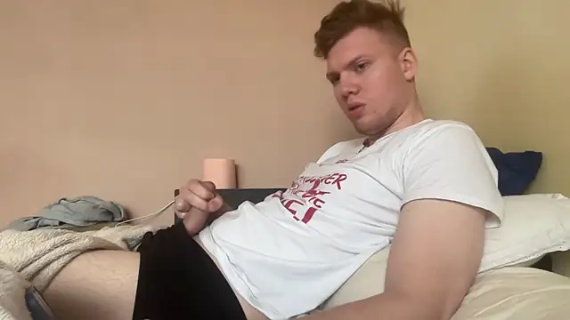 Snapshot of sexybooii6968 chatting on 05-06-26, 07:57 sexybooii6968 online show from 05-06-26, 07:57