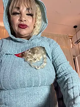 Snapshot of scarlett_sexx69 chatting on 11-05-25, 11:43 scarlett sexx69 online show from 11-05-25, 11:43