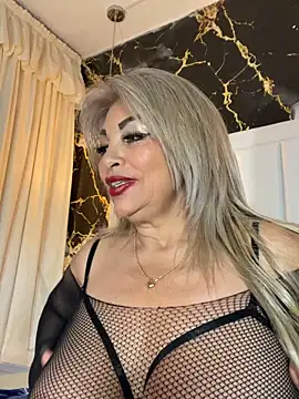 Snapshot of scarlett_sexx69 chatting on 03-16-26, 11:47 scarlett sexx69 online show from 03-16-26, 11:47