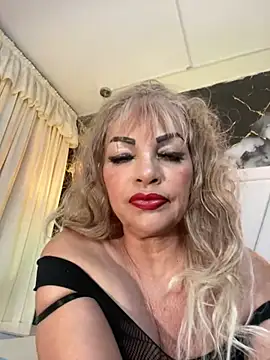 Snapshot of scarlett_sexx69 chatting on 07-01-26, 11:45 scarlett sexx69 online show from 07-01-26, 11:45