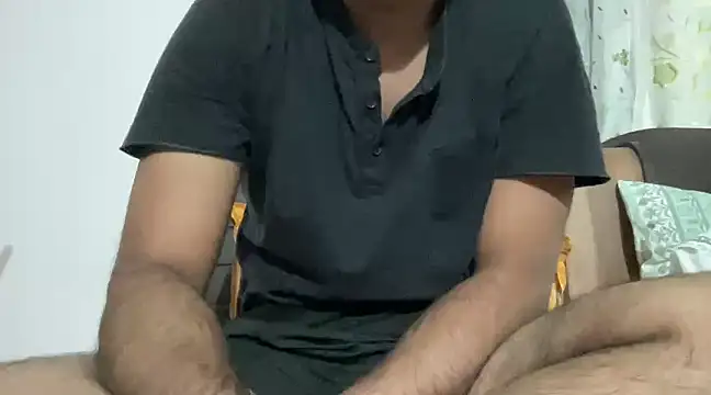 Snapshot of Greekartsguru chatting on 01-03-25, 11:46 Greekartsguru online show from 01-03-25, 11:46