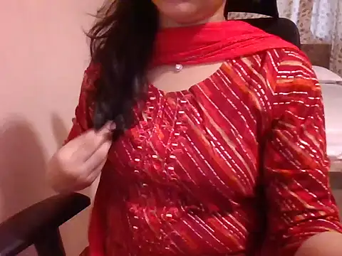 Snapshot of Pinky_4 chatting on 02-03-26, 03:48 Pinky 4 online show from 02-03-26, 03:48