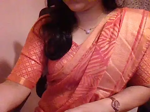Snapshot of Pinky_4 chatting on 02-07-26, 01:48 Pinky 4 online show from 02-07-26, 01:48