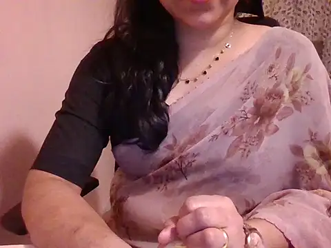 Snapshot of Pinky_4 chatting on 02-25-26, 02:27 Pinky 4 online show from 02-25-26, 02:27