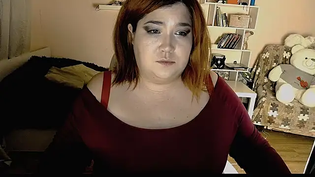 Snapshot of Vi-Vixen chatting on 12-19-24, 02:35 Vi-Vixen online show from 12-19-24, 02:35