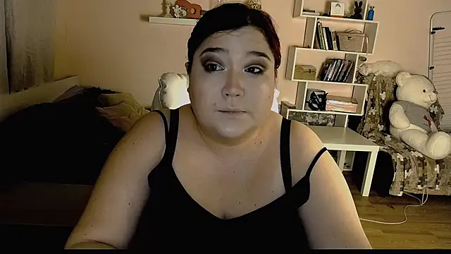 Snapshot of Vi-Vixen chatting on 12-25-24, 02:56 Vi-Vixen online show from 12-25-24, 02:56