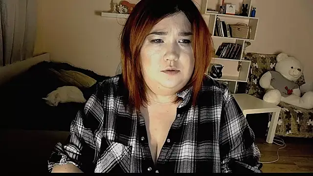 Snapshot of Vi-Vixen chatting on 01-10-25, 09:42 Vi-Vixen online show from 01-10-25, 09:42