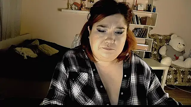 Snapshot of Vi-Vixen chatting on 01-13-25, 07:53 Vi-Vixen online show from 01-13-25, 07:53