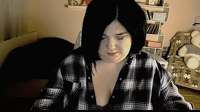 Snapshot of Vi-Vixen chatting on 02-28-25, 04:21 Vi-Vixen online show from 02-28-25, 04:21