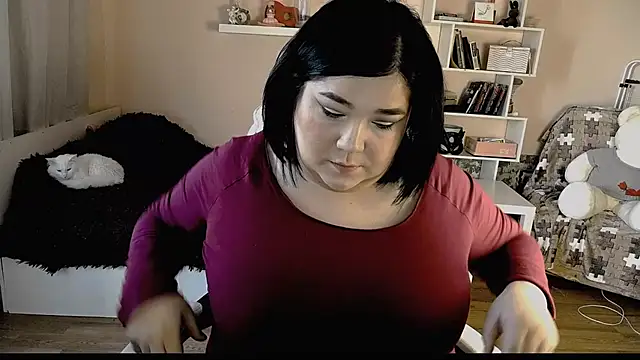 Snapshot of Vi-Vixen chatting on 03-09-25, 08:07 Vi-Vixen online show from 03-09-25, 08:07