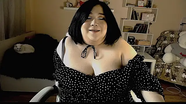 Snapshot of Vi-Vixen chatting on 03-10-25, 12:37 Vi-Vixen online show from 03-10-25, 12:37