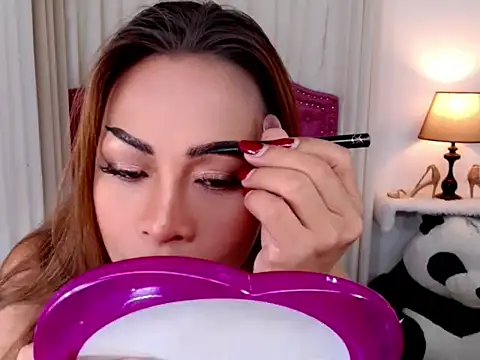 DreamLADYBOY online show from 11-23-25, 10:53