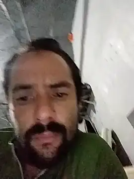 Snapshot of Brhama44 chatting on 05-12-26, 06:32 Brhama44 online show from 05-12-26, 06:32
